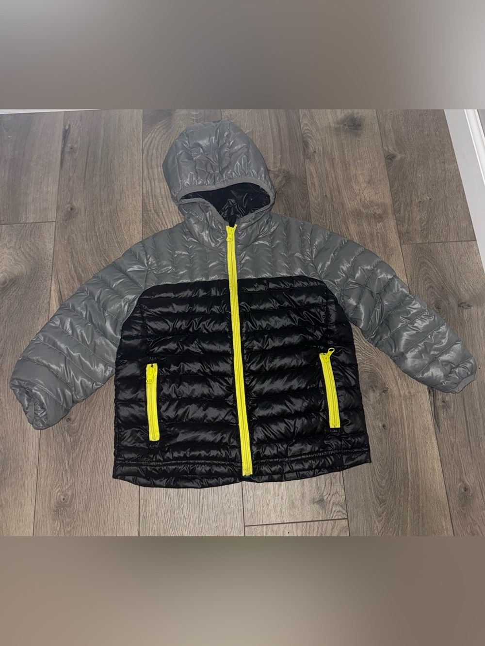 Collection B Kids Hooded Puffer Jacket in Black, Gray & Neon Yellow